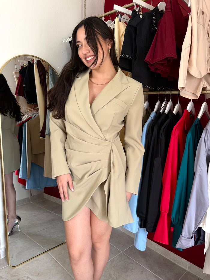THE EXECUTIVE ROMPER